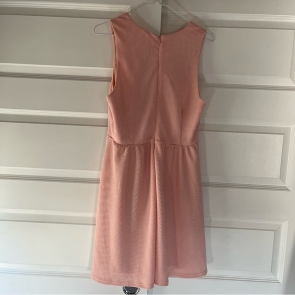 NWT Urban Outfitters Lucca Pink Dress - Picture 2 of 6
